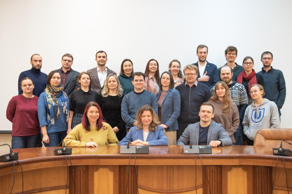 Научная молодежь СО РАН обсудила итоги 2022 года